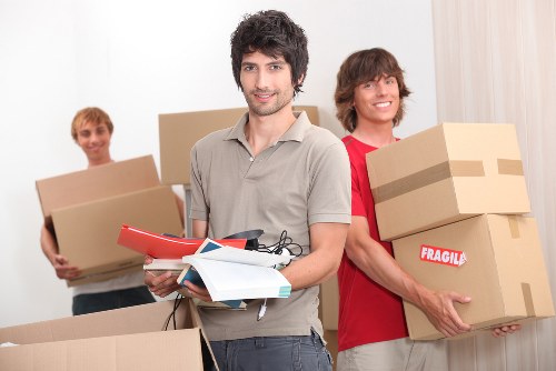 Governing law and compliance notice for UK storage terms
